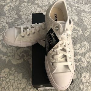 BNWT Converse Chuck Taylor Egret Weave women shoes